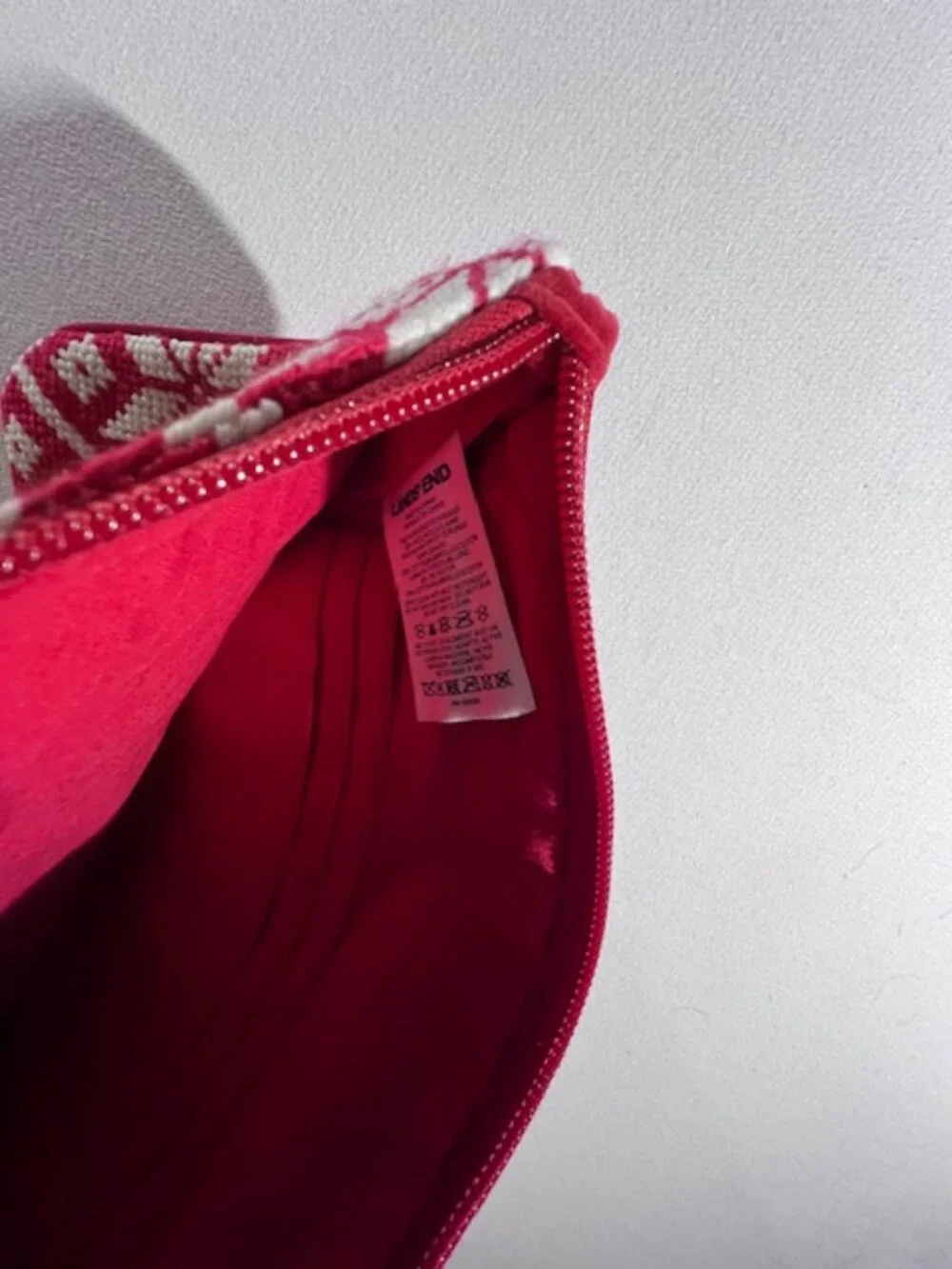 LANDS' END Needlepoint Geometric‎ Nordic Pouch Red and White Velvet back